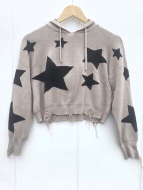 Social Collision Black Star Destructed Crop Oatmeal Black Hoodie Large